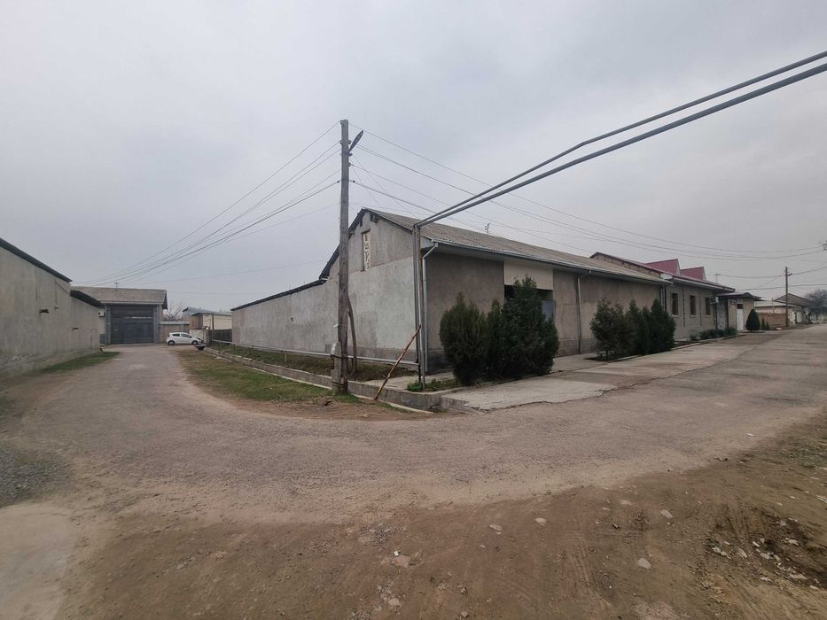 Срочно уй сотилади Тинчликда 7 хона, 49000 нархи