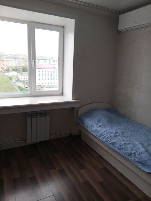 Сдам 2х комнату квартиру , посуточно.