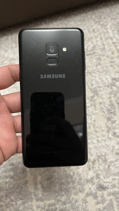 Самсунг А8 чисто кореский