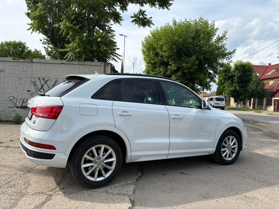 Audi Q3 SLine 2.0tdi 184CP automat