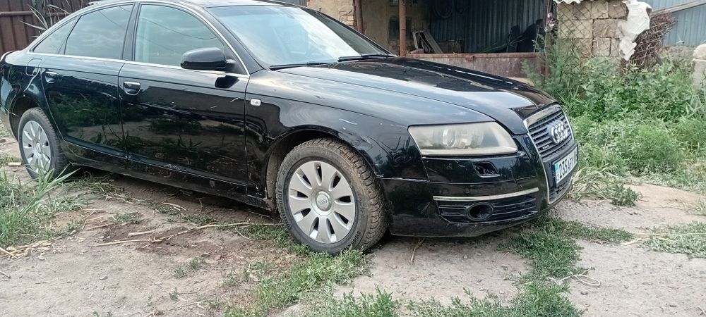 Продам ауди А6С6.2.4 бензин