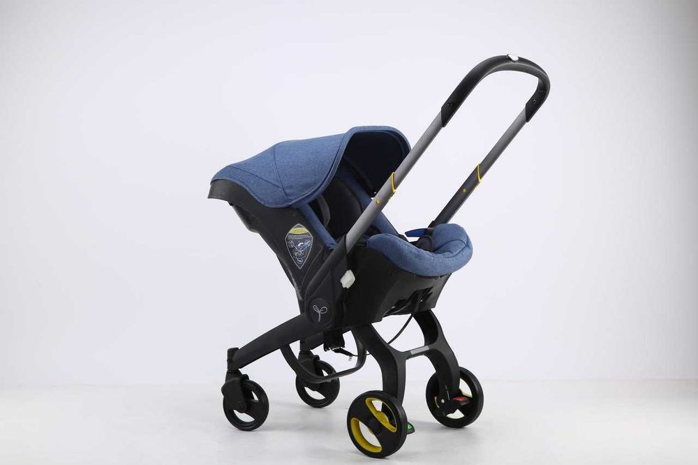 Детская коляска с автокреслом