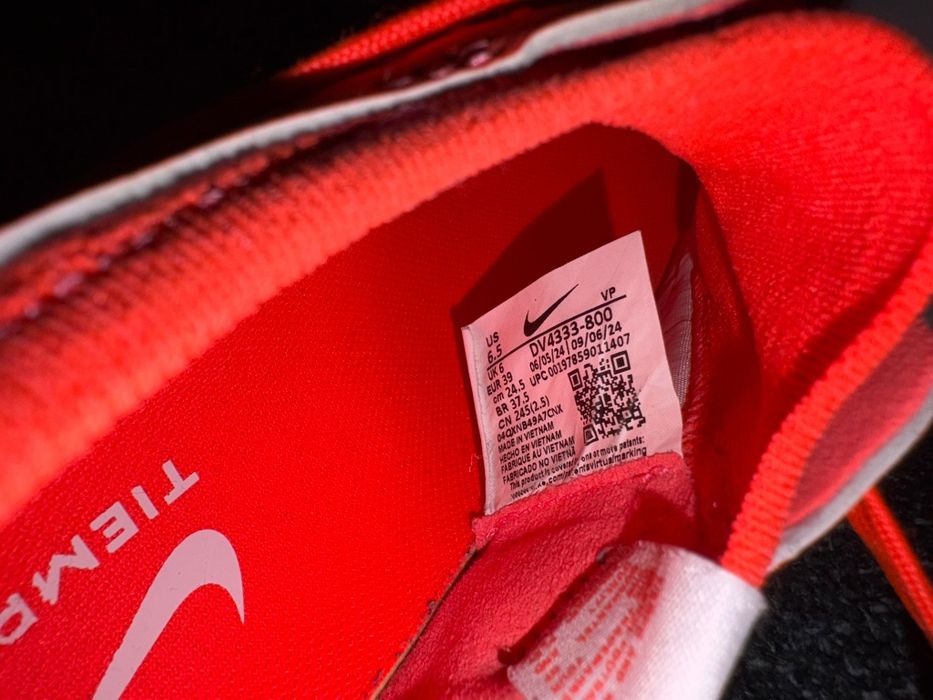 Ghete fotbal NIKE Tiempo nr 39