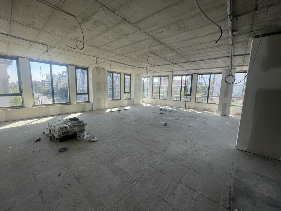 Дава се под наем Офис в София, Център - 362 кв.м за 4701 € - Снимка #2