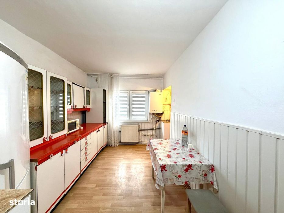 Apartament 2 camere etaj 1 , suprafata 53 mp la 1 minut de Lidl