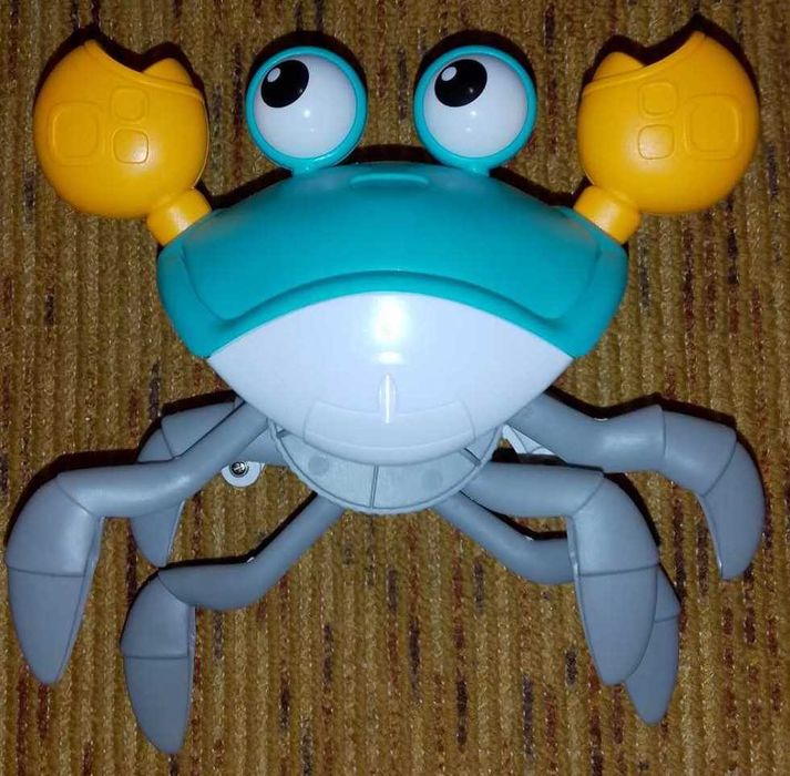 Интерактивна играчка пълзящ рак