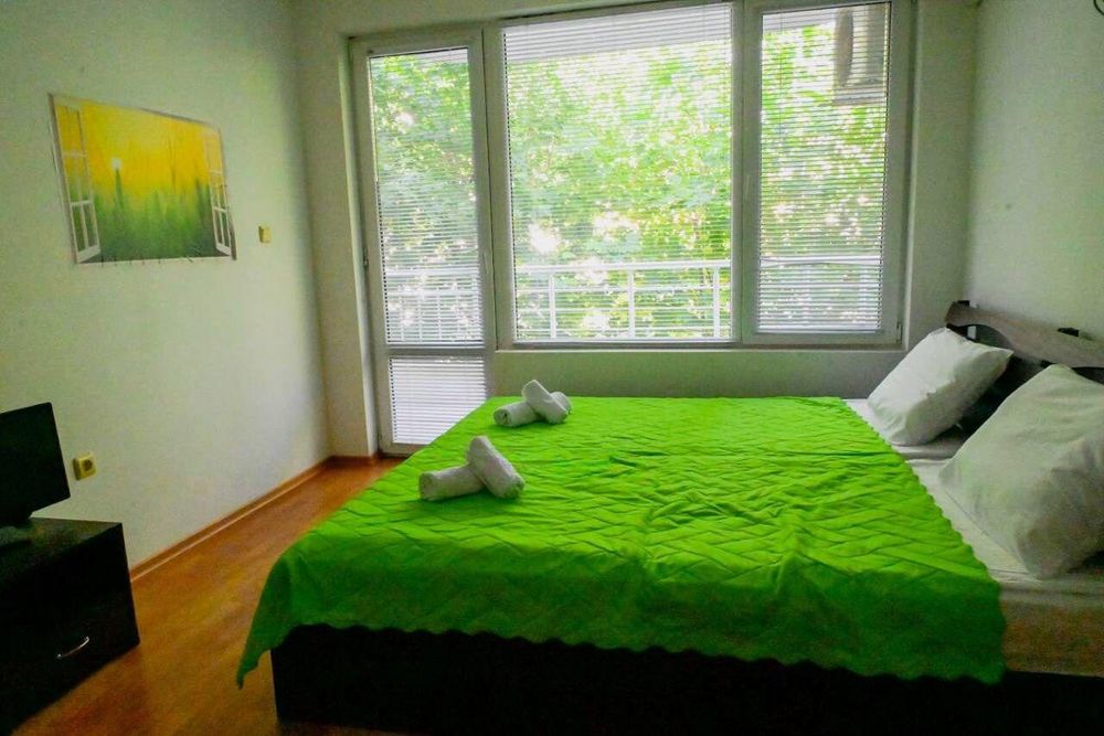 Дава се под наем Едностаен апартамент в Бургас, Сарафово - 35 кв.м за 248.88 € - Снимка #1