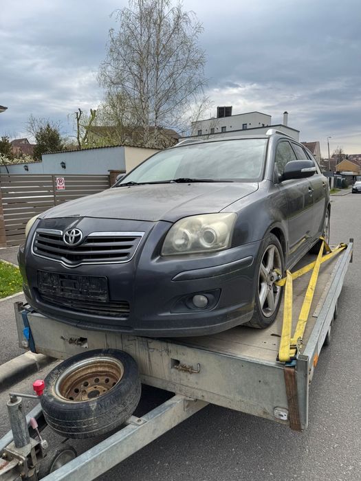 Dezmembrez Toyota Avensis T25 2007