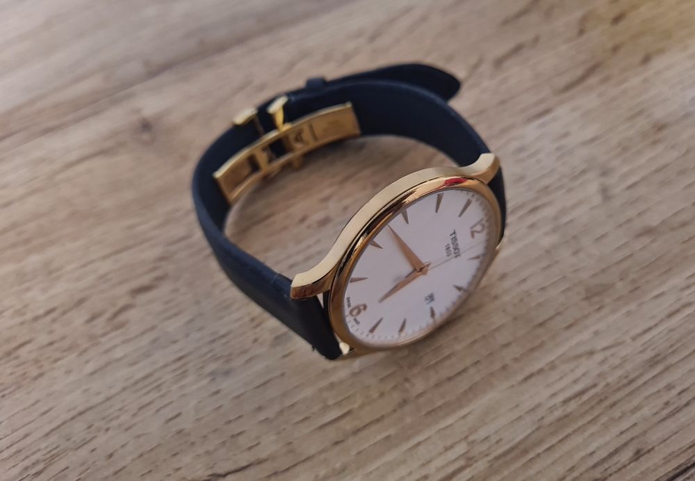 Ceas Tissot Tradition Quartz Gold