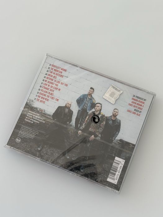Three Days Grace - Outsider