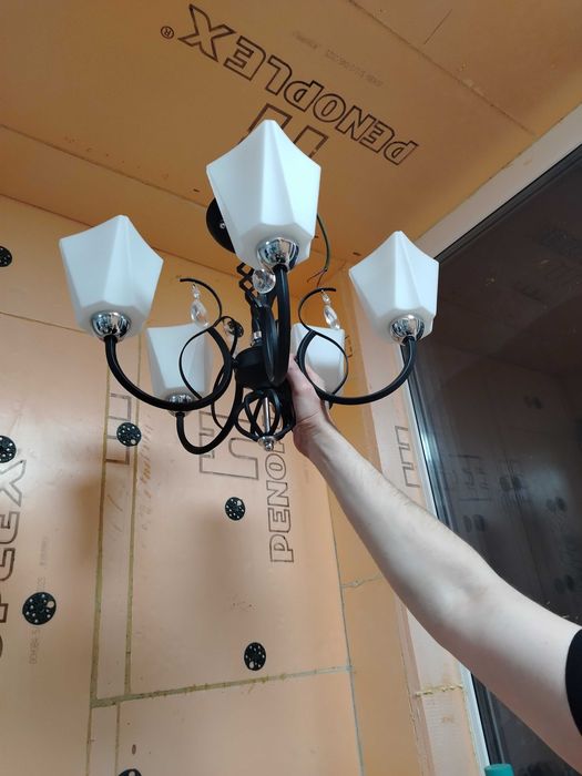 Люстра на 5 патронов