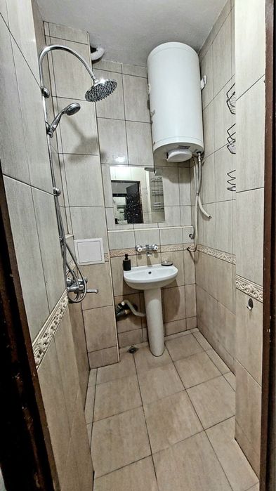 Дава се под наем Двустаен апартамент в Варна, Възраждане 1 - 68 кв.м за 360 € - Снимка #7