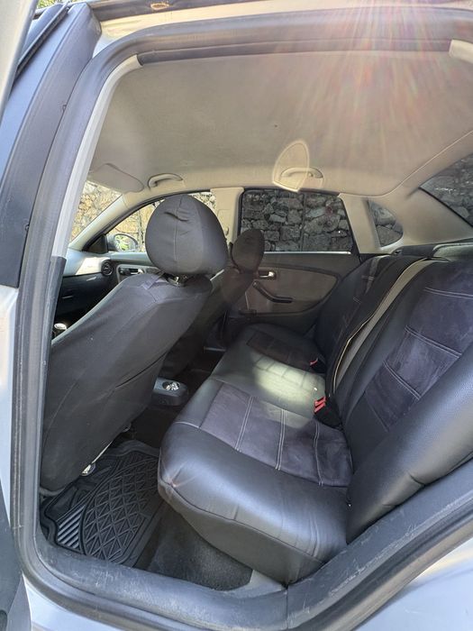 SEAT Cordoba 2004 — imagine 5
