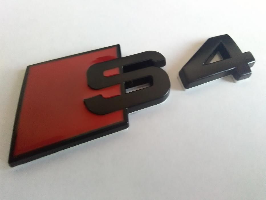 Emblema Audi S4 spate NEGRU metal S-LINE