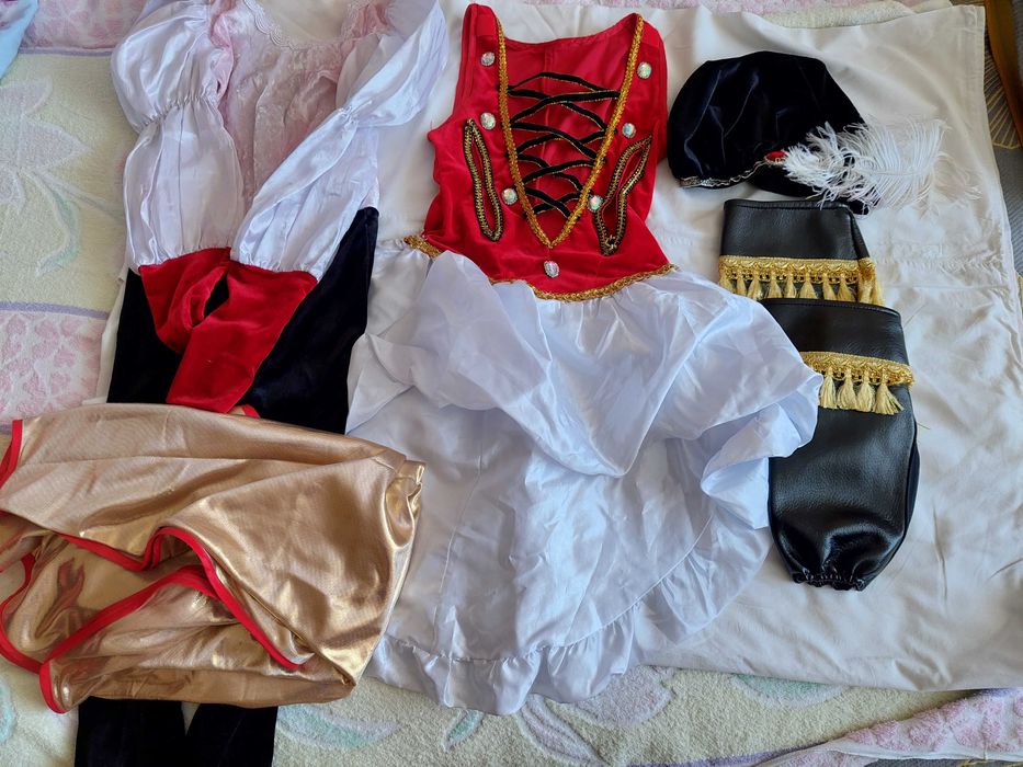 костюмы для танцев