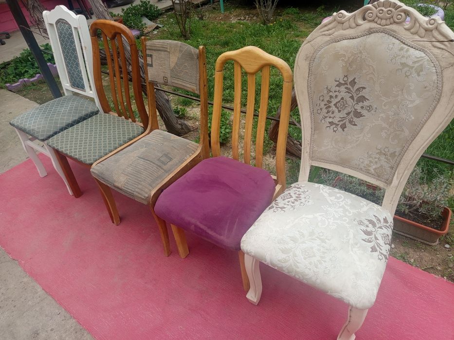 В продаже ( стул ) .