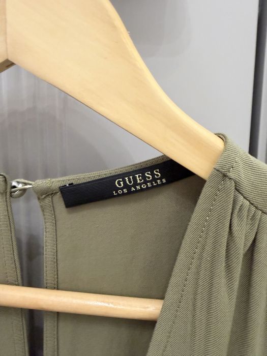 Guess комбинезон размер XS-S