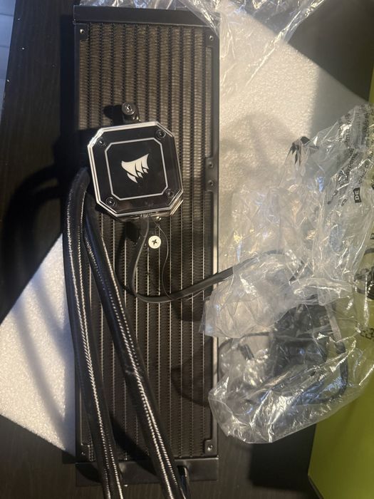 Corsair icue H150i elite capellix