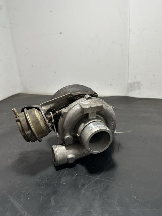 Turbina turbo Volkswagen Vw T4 2.5 TDI AXG AHY 151cp 074145703E