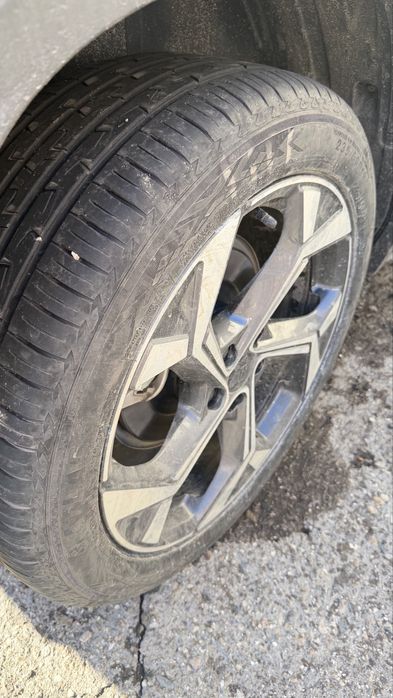 Срочно продам летнюю резину