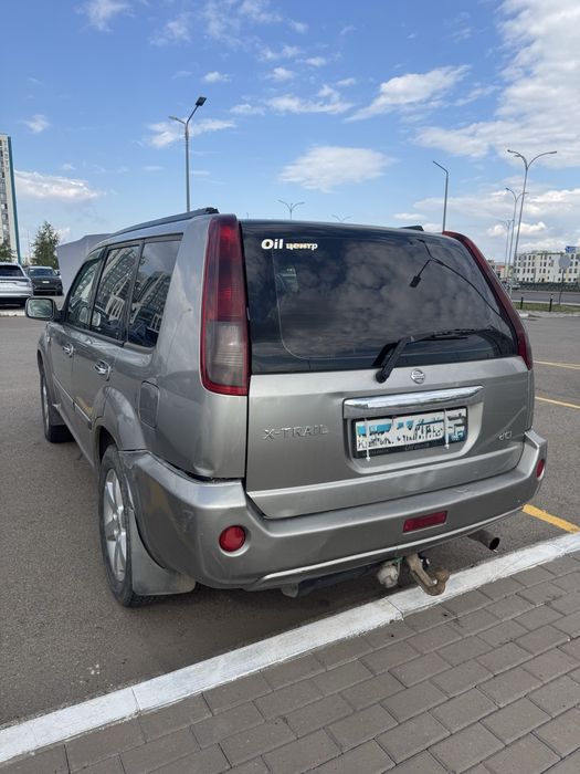 Nissan Xtrail авто