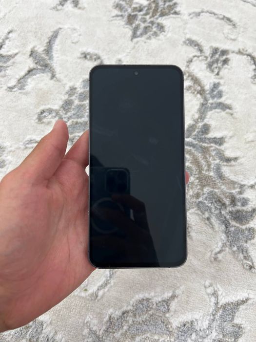Samsung s24 fe продаеться