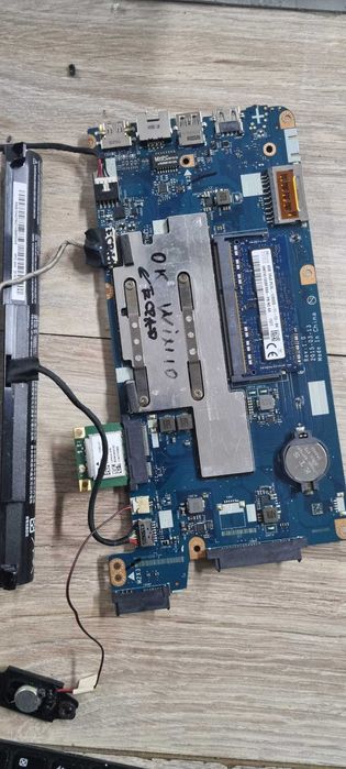 Placă bază laptop Lenovo LA-C771P + RAM 4GB