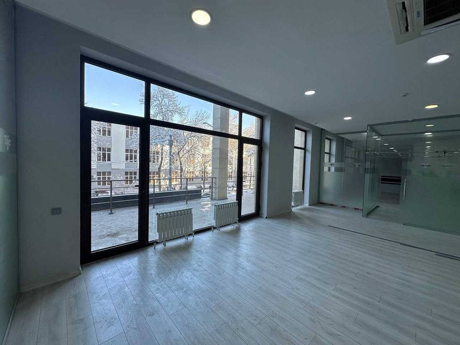 [KБ] Офис с ремонтом 200 м² | Дархан | БЦ | Метро Хамид Алимжан