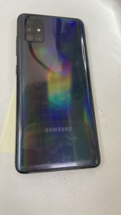 Продам Samsung A 51 в хорошем сост