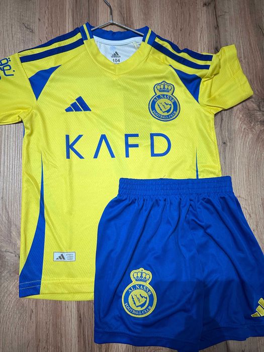 Reducere: Tricouri Echipamente fotbal copii – Cristiano Ronaldo