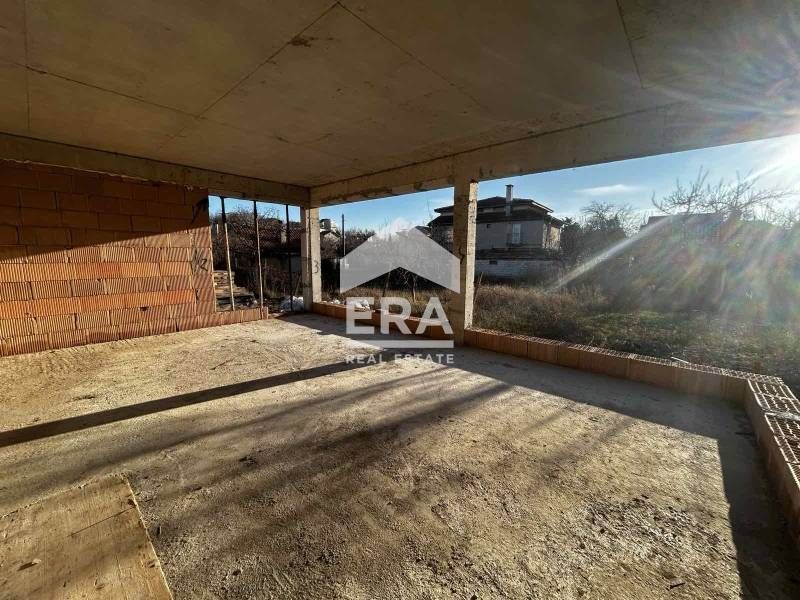 Двуетажна новострояща се къща за продажба, в м-т Манастирски рид, Варн