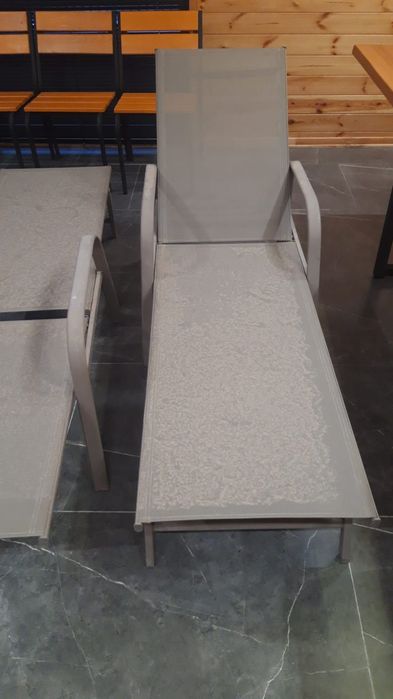 Шезлонг для отдыха