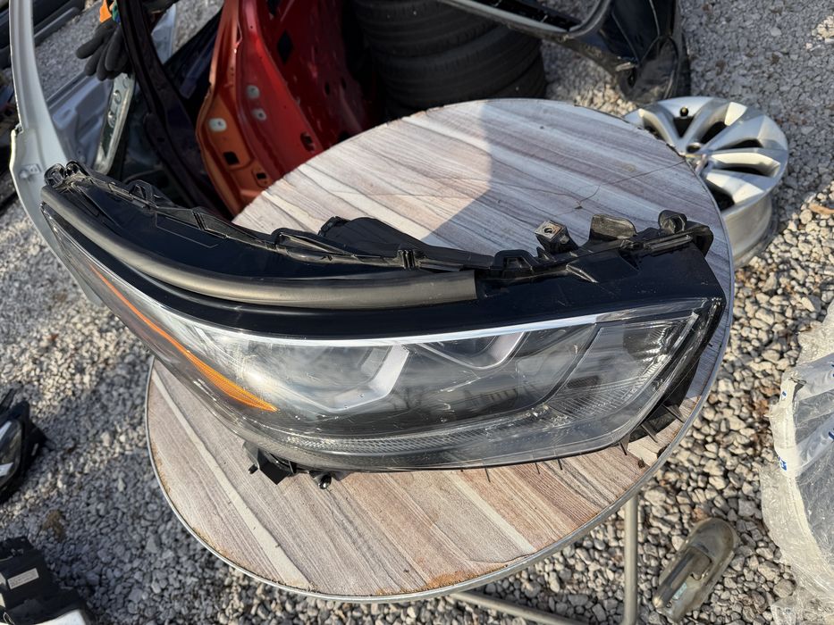 Фар Toyota Highlander