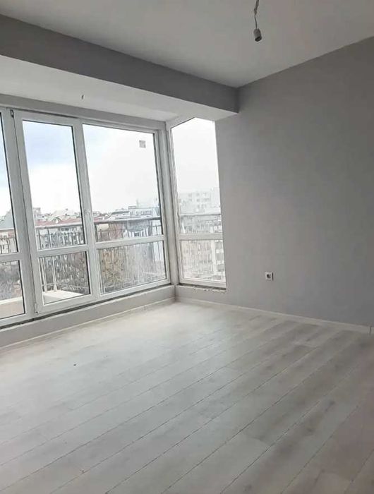 НОВА сграда с акт 16 ! ДО КЛЮЧ ! Всекидневна 28м2. Цена под 2000€/м2