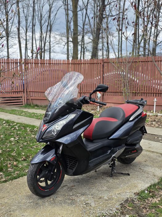 MAXI SCUTER KYMCO 2013 DOWNTOWN ABS  scuter 300 stare perfecta yamaha honda kymco suzuki kawasaki