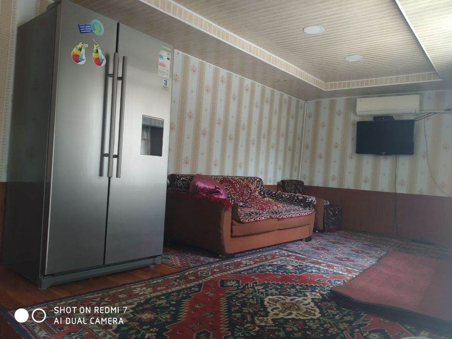 Шайхонтохур туман Генерал Узоков Тинчлик махаллада ховли 4.5 сотик 8 т