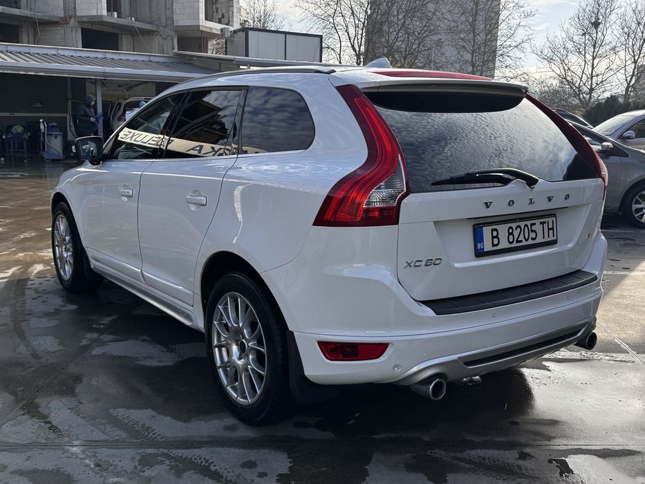 Volvo xc 60 R-design