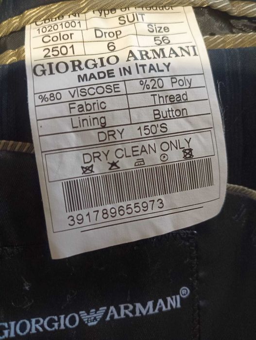 Costum bărbați - Giorgio Armani marime 56