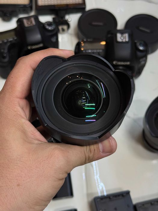 Canon 5D Mark IV + Canon 6D + Canon 50mm + Canon 35mm + Samyang 14mm