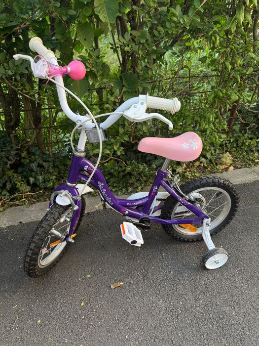 Bicicleta fete  4-7 ani
