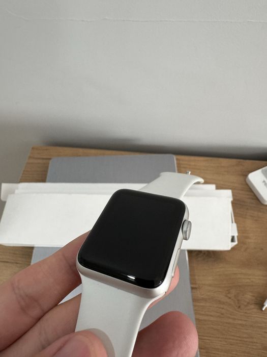 Apple watch series 3 , 42 Mm