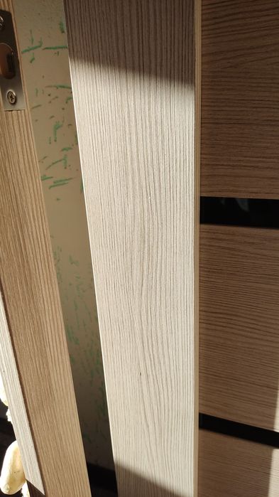 Продам дверь комплект.