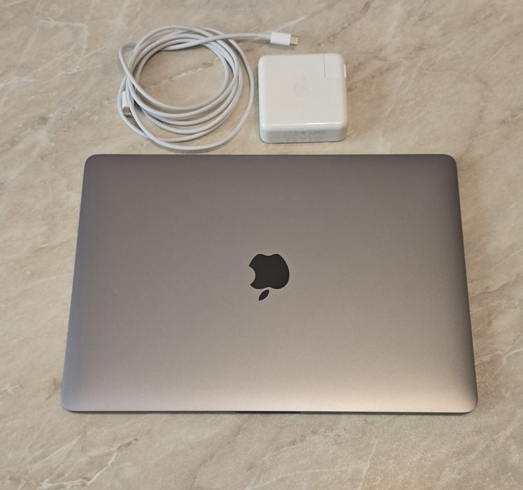 Apple MacBook Pro 13 M1 8/256