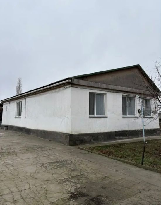 Срочно продаётся дом связи переездом