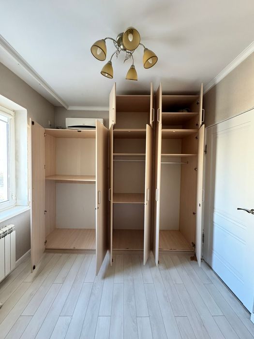 Продам шкаф. Б/у.