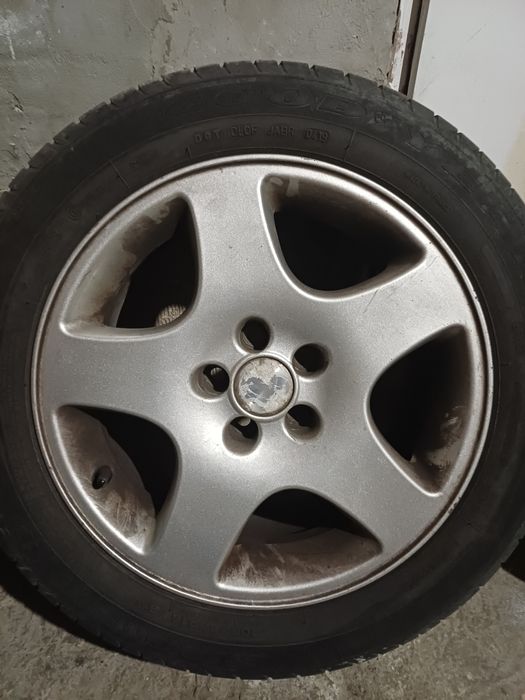 205/55R16 Good Year гуми с джанти