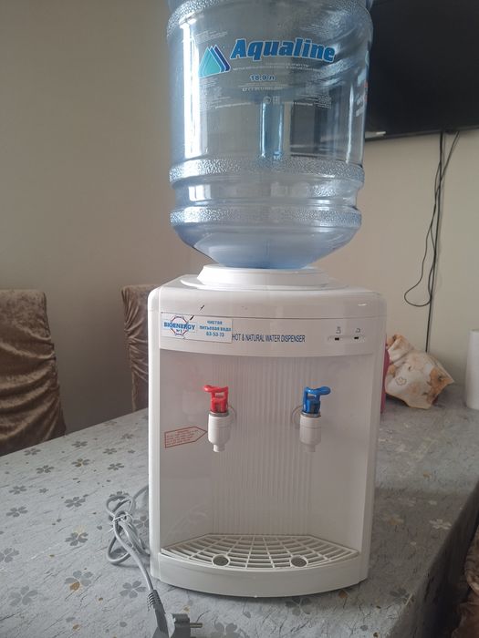 Кулер для воды...