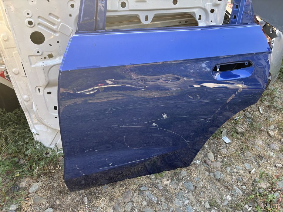 Врата BMW X1 U11