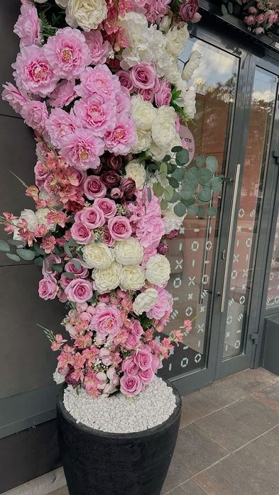 Оформление живыми цветами для вашего события