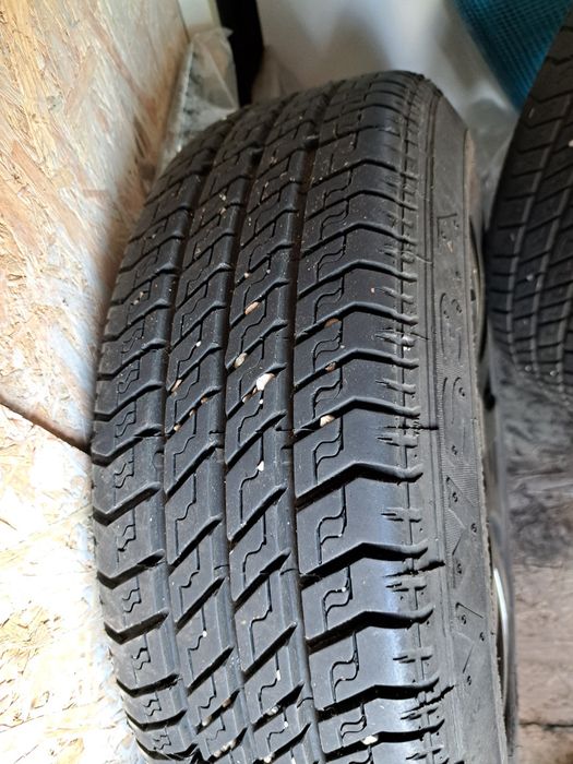 Cauciucuri cu jante